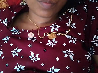 Tamil wife stimulates her husband's penis with her feet at home