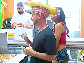 Raven Redmond, Alice March And Tony Rubino - Two Naughty Teens 18+ Share A Hotdog
