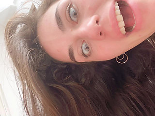 Teen gets fucked in the ass & mouth, makes her stepdaddy cum