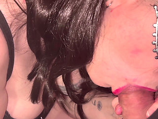 Amateur Wife Gives Head and Eats Cum