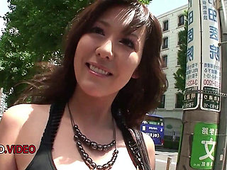 Akari Minamino JAV steamy asian girl blowjob then stiff bang session .