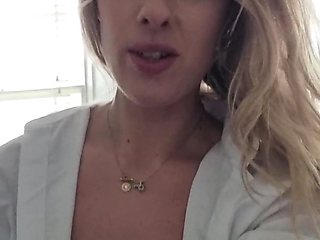 Close up MiLF getting it in the ass