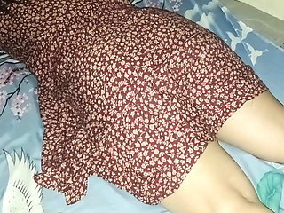 A Single Mother Who Doesn't Want to Be a Single Mother Until the End of the Season