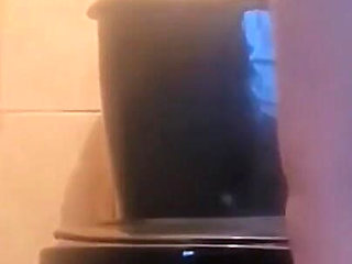 Homemade Fucking in the Bathroom with My Classmate! We Go to the Bathroom During Recess to Fuck