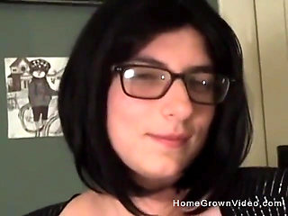 Lara Gets Herself off with a Parsnip