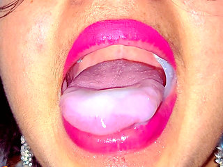 Suddenly, My Hot Stepsister Sucked My Penis and Cum Swallow