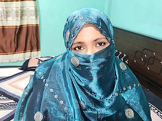 I fucked my hijabi stepsister's pussy.