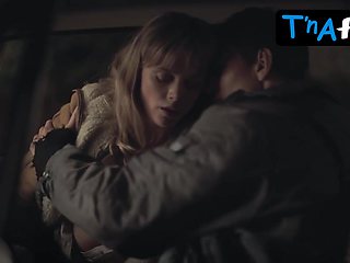 Frida Gustavsson Funbags Sequence in Trolosa