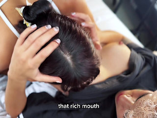 REAL ORGASM!! Delicious Scissors With My Roommate