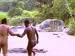Boyfriend and girlfriend romantic chodai in lake of waterfall