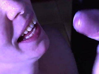 Milf Amy take all from the glory hole.