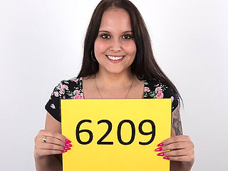 X Virtual 15 Czechcasting - Busty 18 Y/o Denisa in 180°