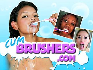 Cassandra: Big Ass, Blowjob  Amateur Porn