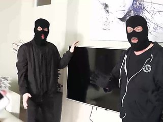 Sully Savage is having sex with two hung robbers