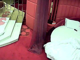 Amateur couple copulation on hidden cam