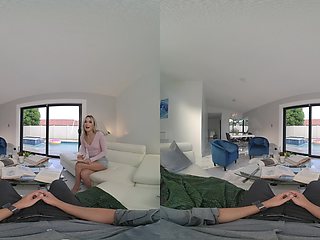 Boss’s girlfriend: Thea Summers