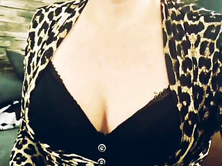 Hey You, Your Sexy MILF Is Horny, Come Play with Me