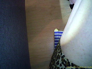 Get Close to My Legs P3