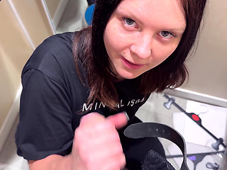 Fast Cum in a Shopping Mall Fitting Room