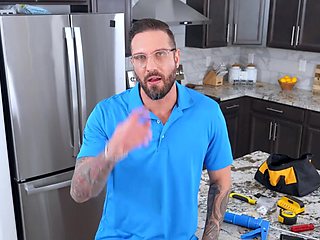 Kitchen fuck with a submissive teen who wants daddy's dick