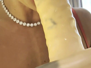 Quick Little Blow Job Suck to Drain Your Balls This Morning