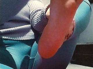 82 Licking and Sucking Feet 2