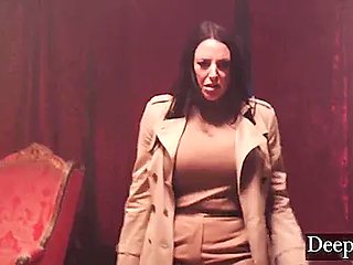 Angela White - Leads Reverse Gangbang In A War