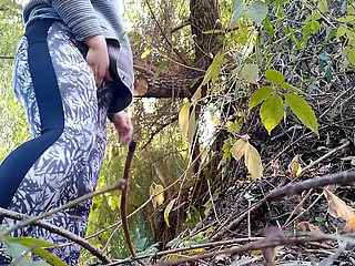 Mature Stepmom Fucks Herself Doggystyle Outdoors