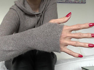 Worship My Red Fingernails and Masturbate! Lady Victoria Valente