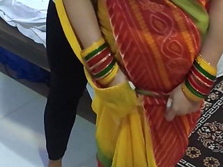 Bhabhi Called the Neighbour to Fix the Shower and Got Fucked with Him