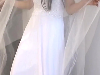 Vampire Bride Close up Squirts