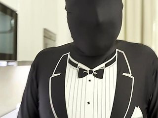 Courtesan's romantic scene