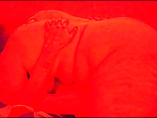 Blowing a Load on Curvy BBW Slut