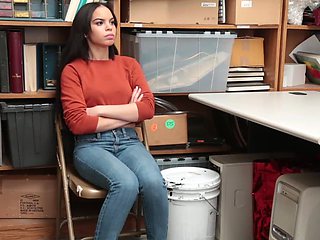 Dirty blonde Tory and dark stud Wrex in raw passion on a sunny day