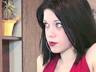 Eastern Euro Pretty Women Kiss And Fuck Each Other!