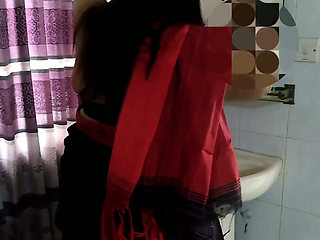 Pakistani Sexy Stepaunty Stand Front of Mirror & Hair Combined Then a Guy Fucks Her on Valentine's Day