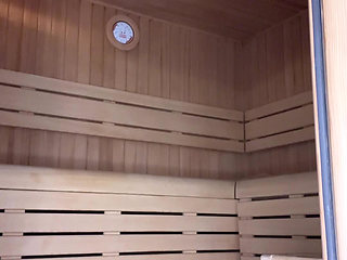 Squirt in the Sauna