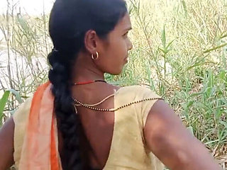 Desi Bhabhi RadhaDevi Wild Jungle Sex - Outdoor Creampie & Fingering