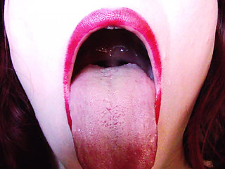 Lady Ivy's Addictive Mouth