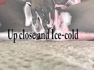 Icy pussy fun