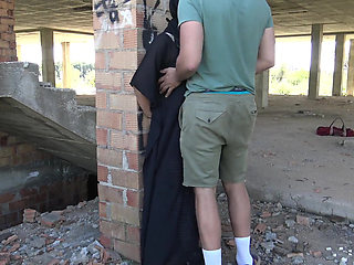 Cheating Arab Wife Fucks German Expat in Dubai