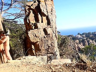 Kinky couple's outdoor sex adventure in public