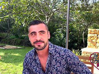 Jade Takes Advantage of Two Guys to Try the Double Vagina