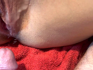 Cum on Pussy in Slow Motion