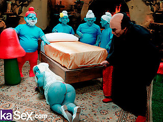 PARODY THE SMURFS - Big-ass dwarf whomph receives Garchamel anal.