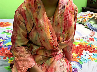 Desi Bhabhi Hardcore Fuck With Brother-In-Law While Husband At Work - Homemade Bengali Sex