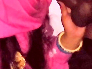 Indian Muslim Bhabhi