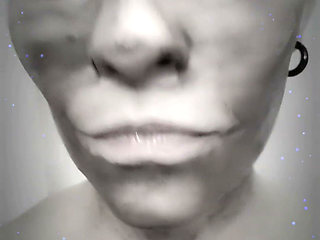 Showertyme Nudetits