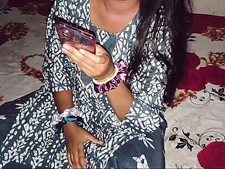 Desi village girl tight pussy first time xxx video, desi hot beautiful girl homemade sex
