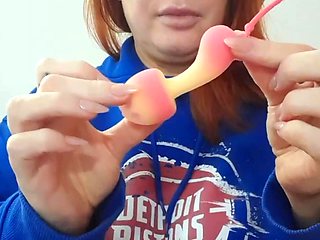 Amateur redhead blowing pov style